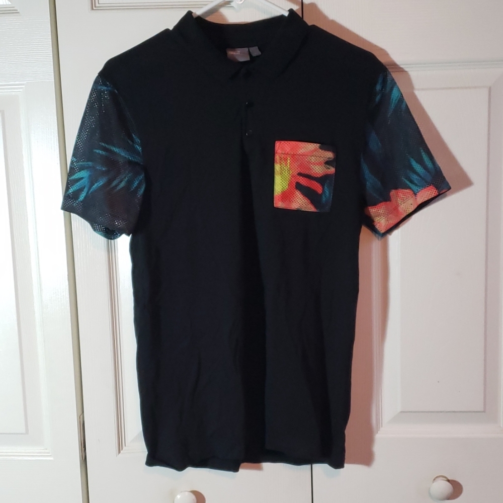 Button t shirt